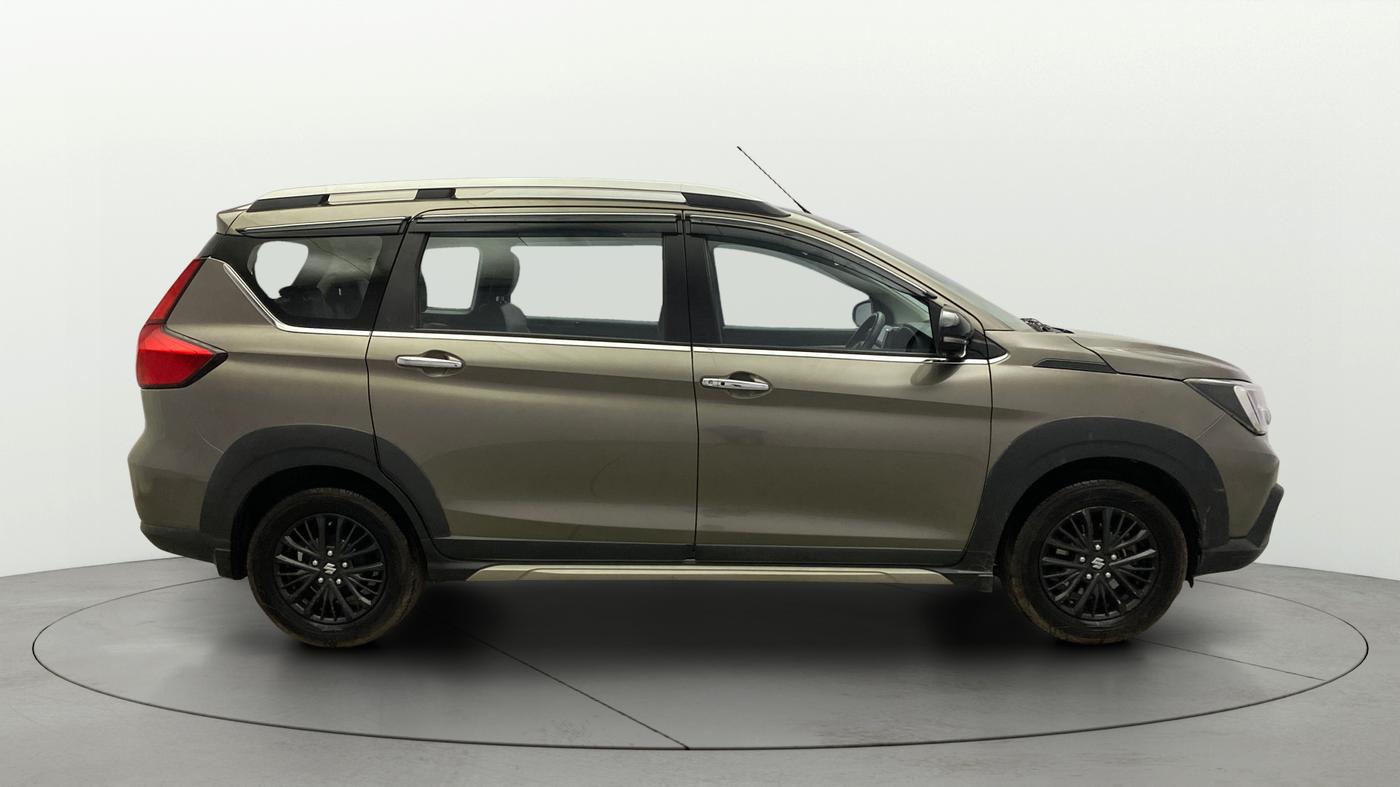 2020 Maruti XL6 ALPHA AT, Petrol, Automatic, 49,441 km, Right Side View