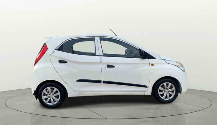 2013 Hyundai Eon MAGNA +, Petrol, Manual, 40,001 km, Right Side View