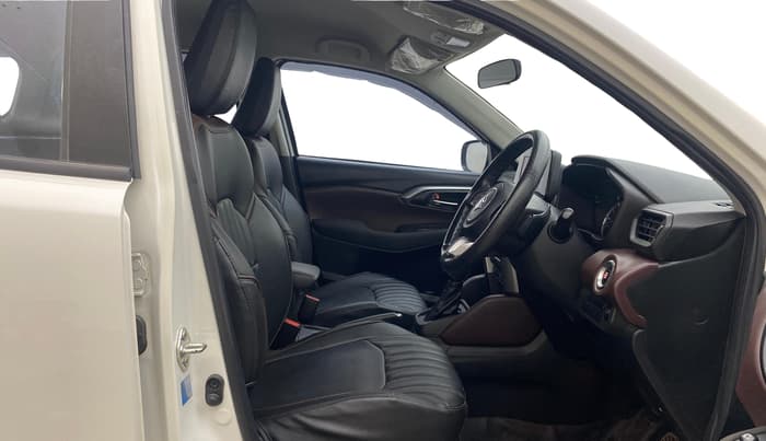 2023 Maruti Grand Vitara DELTA SMART HYBRID AT, Petrol, Automatic, 56,083 km, Right Side Front Door Cabin