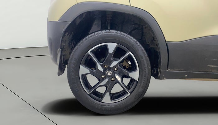 2022 Tata PUNCH CREATIVE 1.2 AMT KAZIRANGA EDITION , Petrol, Automatic, 39,949 km, Right Rear Wheel