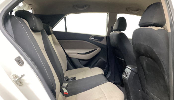 2015 Hyundai Elite i20 ASTA 1.2, Petrol, Manual, 69,413 km, Right Side Rear Door Cabin