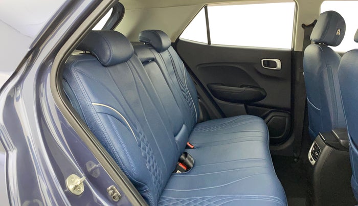 2019 Hyundai VENUE SX 1.0 (O) TURBO, Petrol, Manual, 26,684 km, Right Side Rear Door Cabin