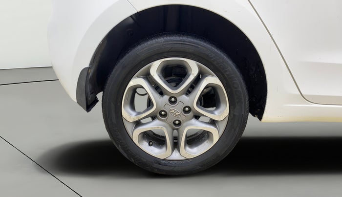 2019 Hyundai Elite i20 SPORTZ PLUS 1.2 DUAL TONE, Petrol, Manual, 52,549 km, Right Rear Wheel