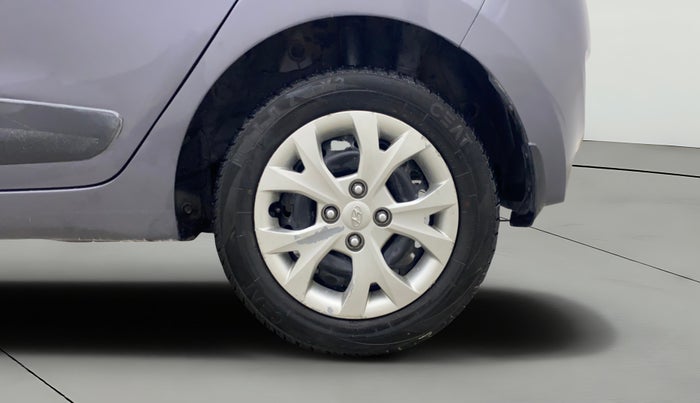 2015 Hyundai Grand i10 SPORTZ 1.2 KAPPA VTVT, Petrol, Manual, 66,688 km, Left Rear Wheel