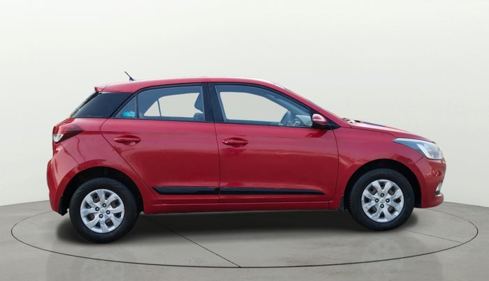 2017 Hyundai Elite i20 SPORTZ 1.2, Petrol, Manual, 1,30,496 km, Right Side View