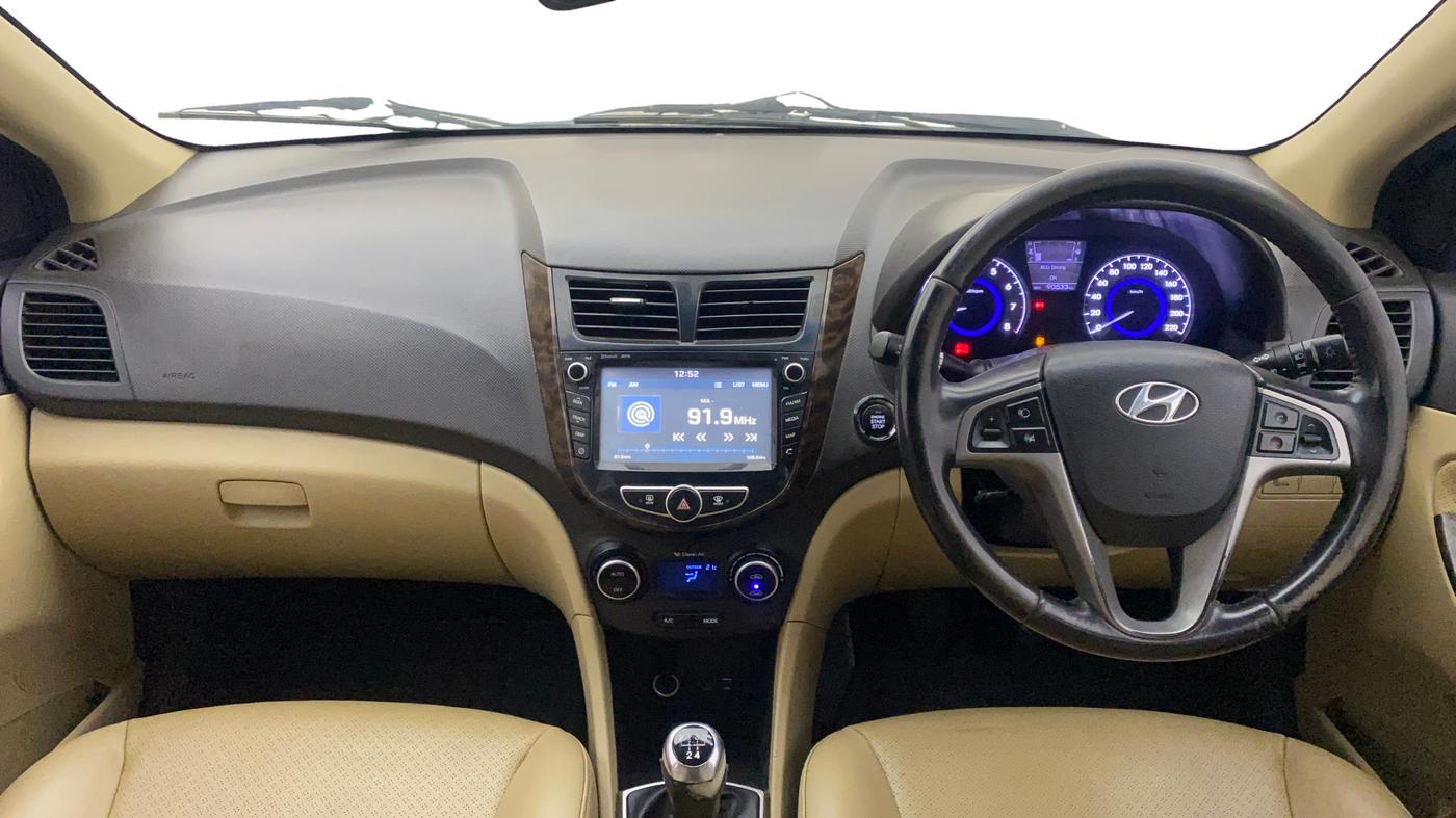 2016 Hyundai Verna 1.6 CRDI SX (O), Diesel, Manual, 90,522 km, Dashboard