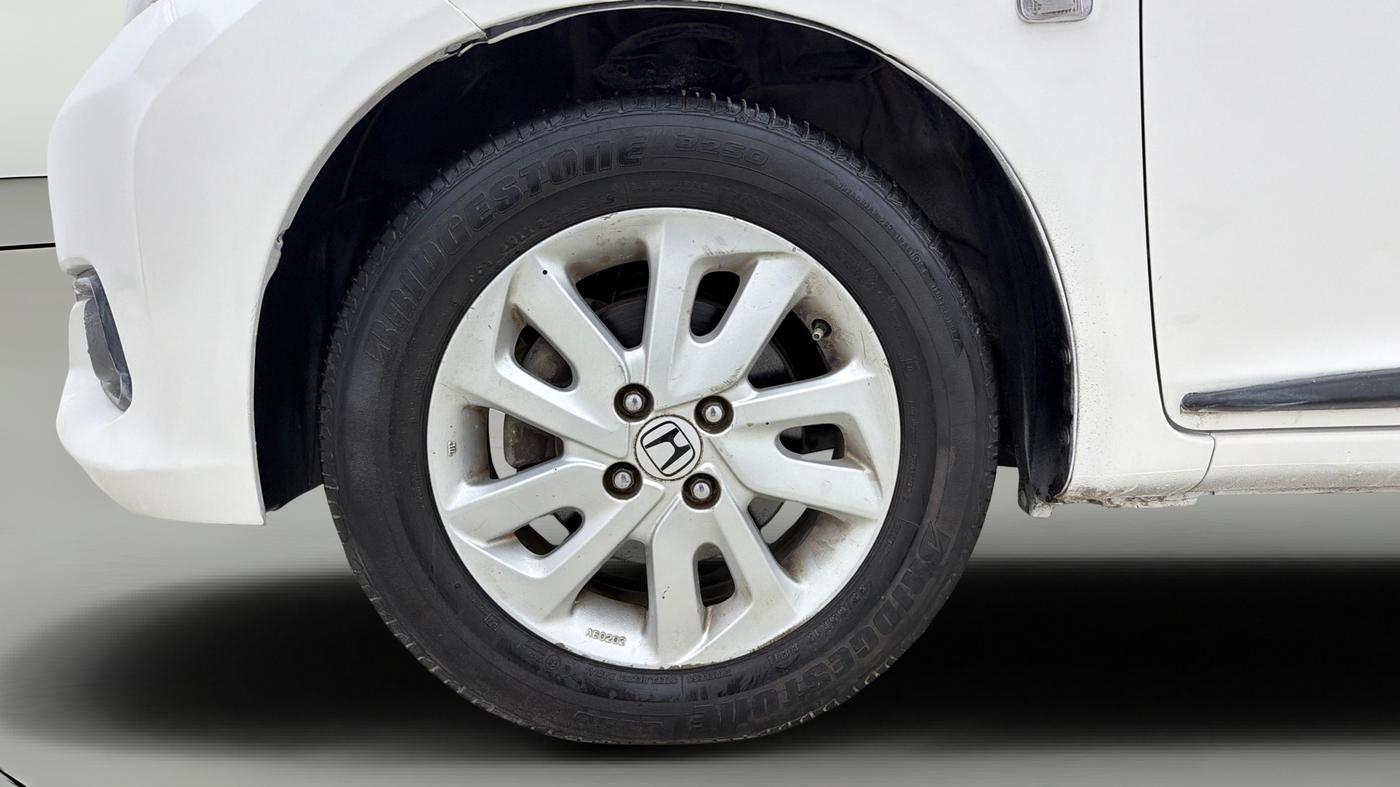2014 Honda Mobilio 1.5L I-VTEC V, Petrol, Manual, 99,139 km, Left Front Wheel