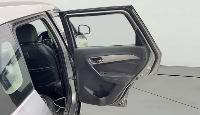 2017 Maruti Vitara Brezza ZDI PLUS, Diesel, Manual, 40,680 km, RHS Rear Door