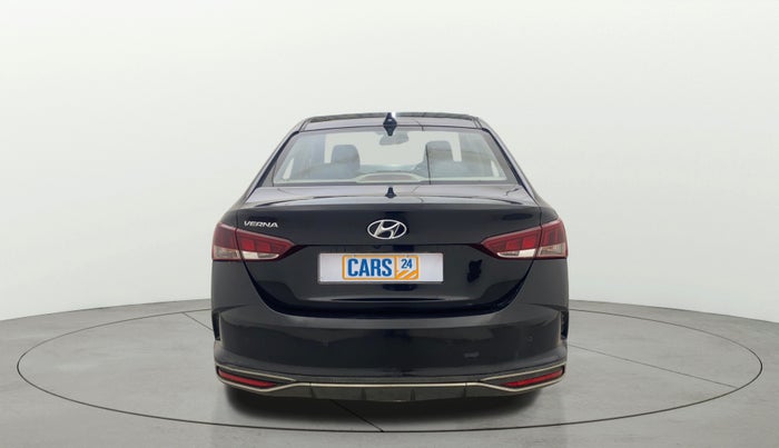 2020 Hyundai Verna SX (O) 1.5 VTVT IVT, Petrol, Automatic, 91,811 km, Back/Rear