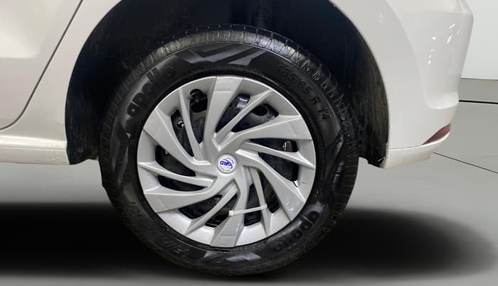 2019 Volkswagen Polo TRENDLINE 1.0L, Petrol, Manual, 67,707 km, Left Rear Wheel