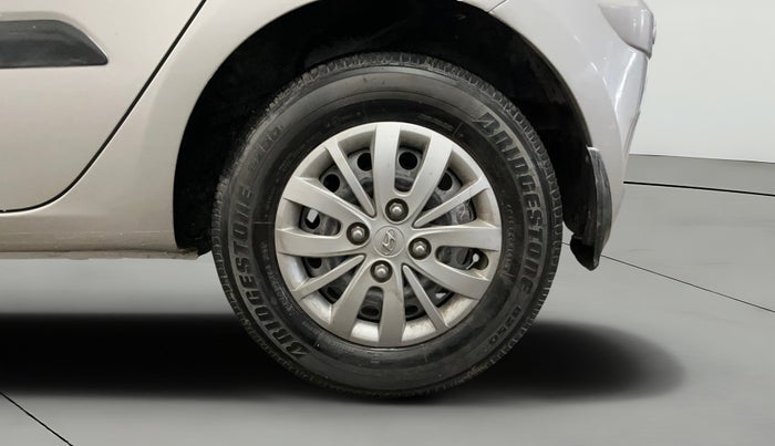 2015 Hyundai i10 SPORTZ 1.1, Petrol, Manual, 33,960 km, Left Rear Wheel