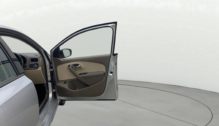 2014 Skoda Rapid 1.5 TDI CR ELEGANCE AT, Diesel, Automatic, 49,586 km, RHS Front Door