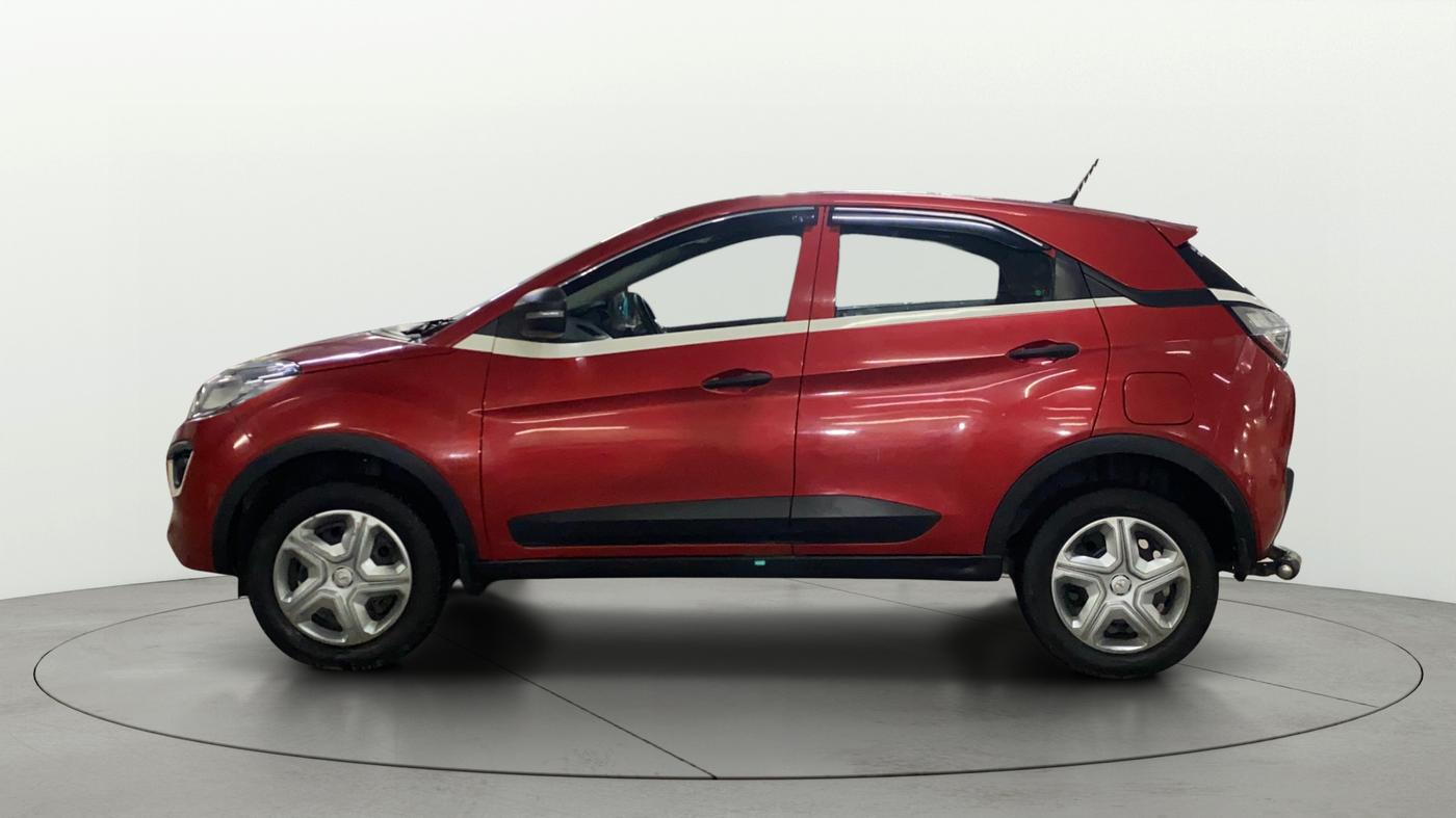 2019 Tata NEXON XM PETROL, Petrol, Manual, 31,566 km, Left Side