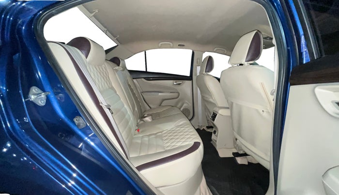 2017 Maruti Ciaz ALPHA DIESEL 1.3, Diesel, Manual, 93,874 km, Right Side Rear Door Cabin