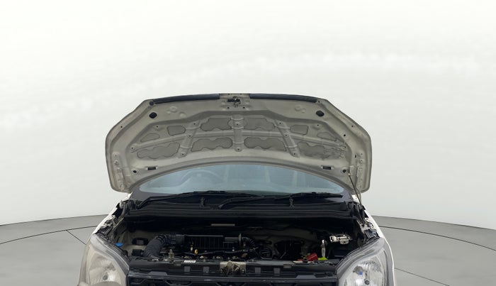 2019 Maruti New Wagon-R ZXI 1.2 AMT, Petrol, Automatic, 42,228 km, Open Bonet