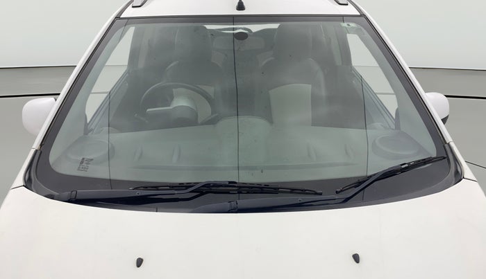 2014 Chevrolet Beat LT PETROL, Petrol, Manual, 52,860 km, Front Windshield