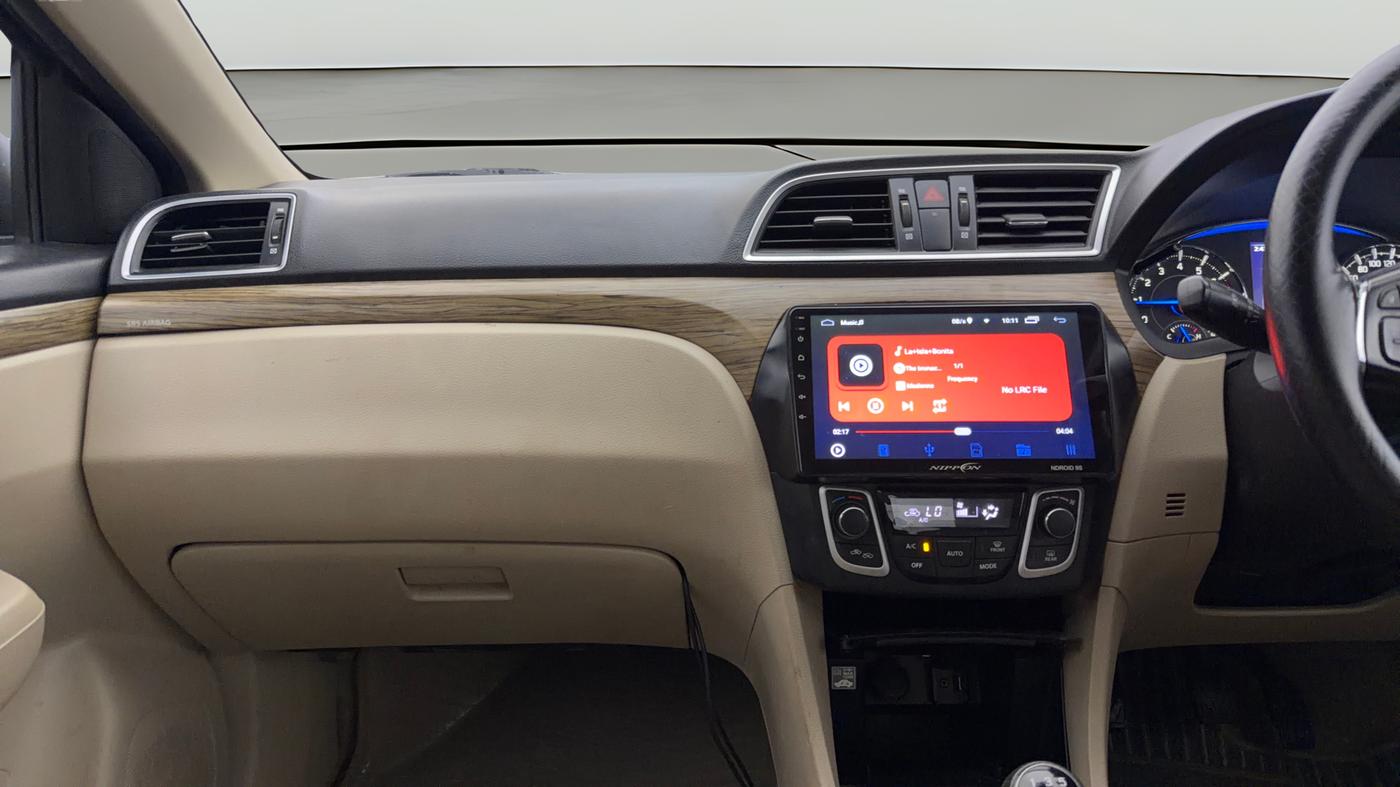 2018 Maruti Ciaz DELTA 1.5 SHVS MT PETROL, Petrol, Manual, 42,768 km, Air Conditioner