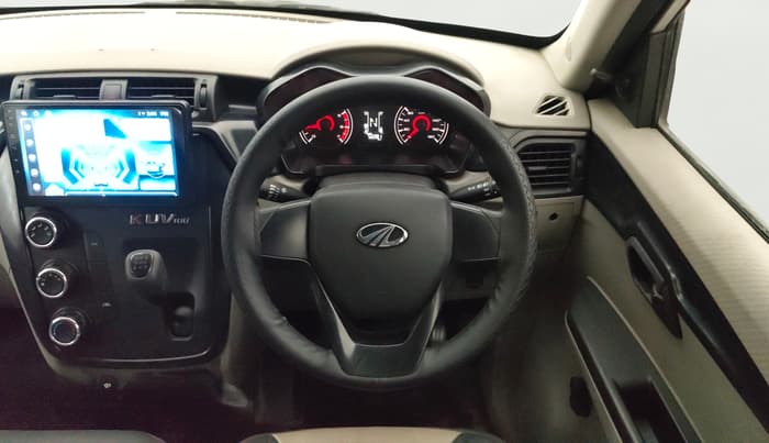 2016 Mahindra Kuv100 K2 6 STR, Petrol, Manual, 52,274 km, Steering Wheel Close Up
