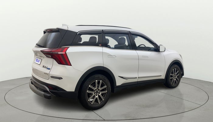 2023 Mahindra XUV700 AX 7 D AT AWD 7 STR, Diesel, Automatic, 94,253 km, Right Back Diagonal