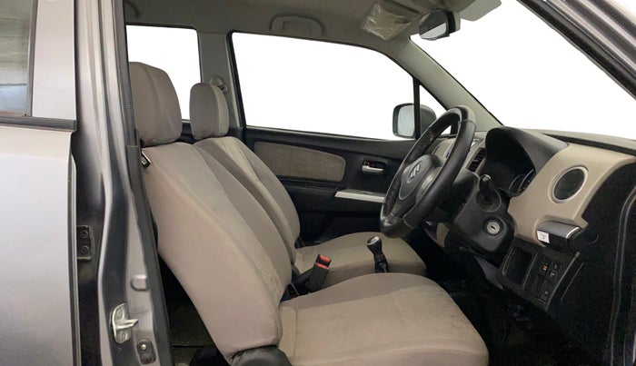 2015 Maruti Wagon R 1.0 VXI, Petrol, Manual, 18,186 km, Right Side Front Door Cabin