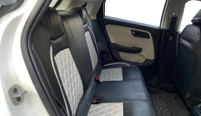 2023 Tata ALTROZ XTA, Petrol, Automatic, 20,449 km, Right Side Rear Door Cabin