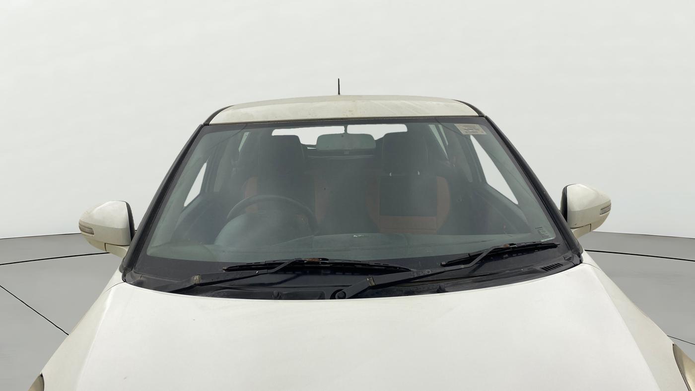 2017 Maruti Swift ZDI, Diesel, Manual, 79,848 km, Front Windshield