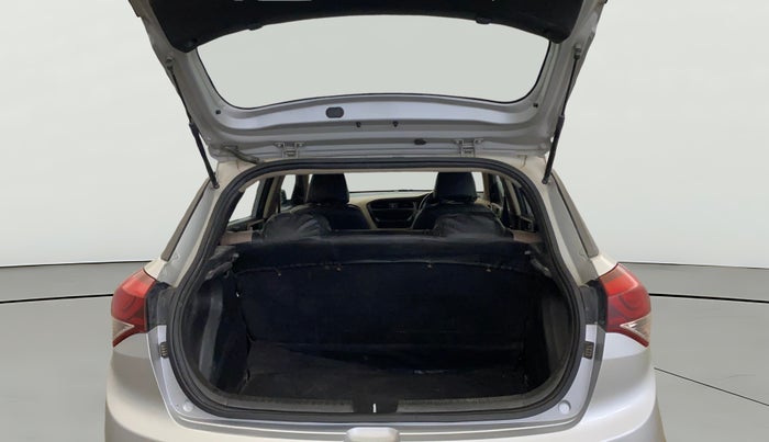 2016 Hyundai Elite i20 ERA 1.2, Petrol, Manual, 19,124 km, Boot Open Zoomed View