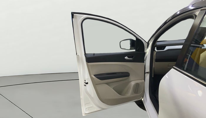 2024 Renault TRIBER RXZ, Petrol, Manual, 41,708 km, LHS Front Door