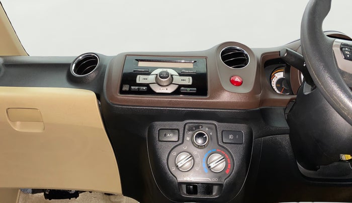 2013 Honda Brio V MT, Petrol, Manual, 57,082 km, Air Conditioner