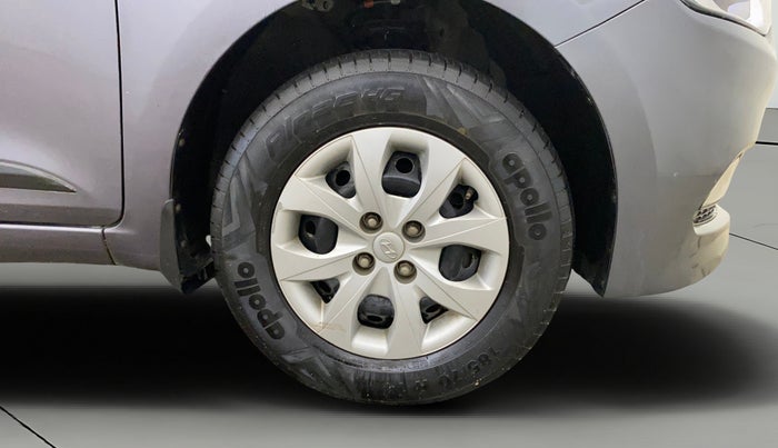 2016 Hyundai Elite i20 SPORTZ 1.2, Petrol, Manual, 40,620 km, Right Front Wheel