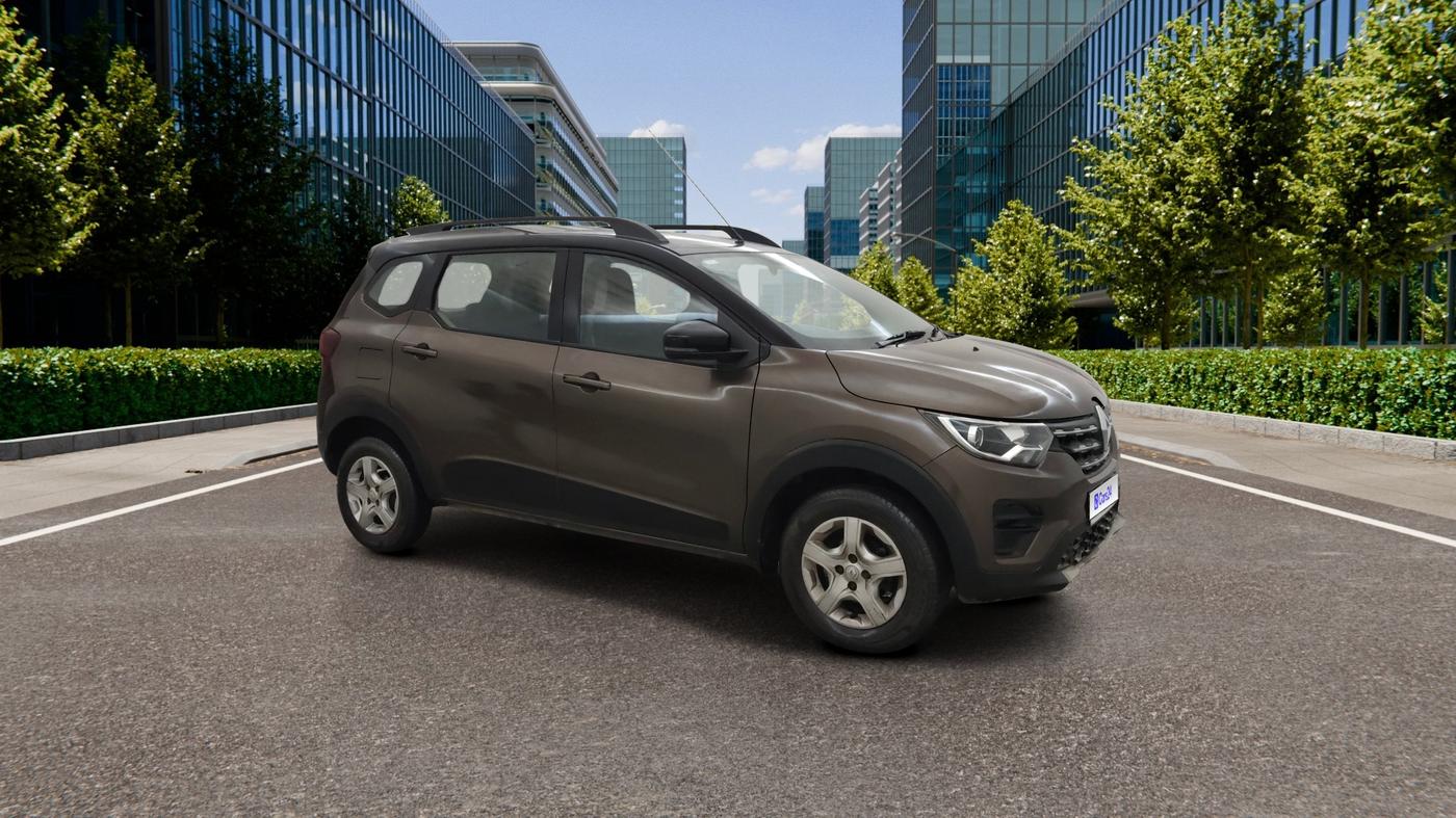 2022 Renault TRIBER RXT, Petrol, Manual, 32,493 km, Right Front Diagonal
