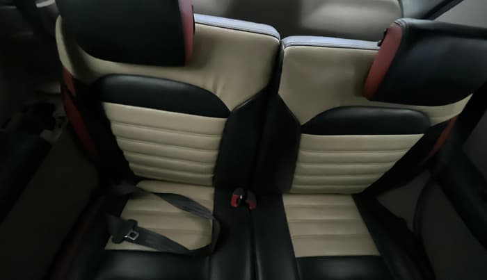 2020 Renault TRIBER RXZ, Petrol, Manual, 42,188 km, Third Seat Row ( optional )
