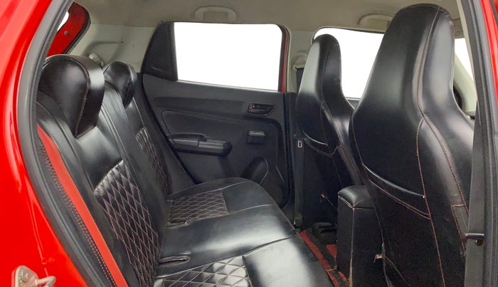 2019 Maruti Swift LXI, Petrol, Manual, 52,322 km, Right Side Rear Door Cabin