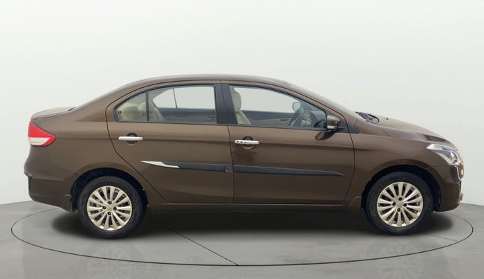 2015 Maruti Ciaz ZXI, Petrol, Manual, 38,542 km, Right Side View