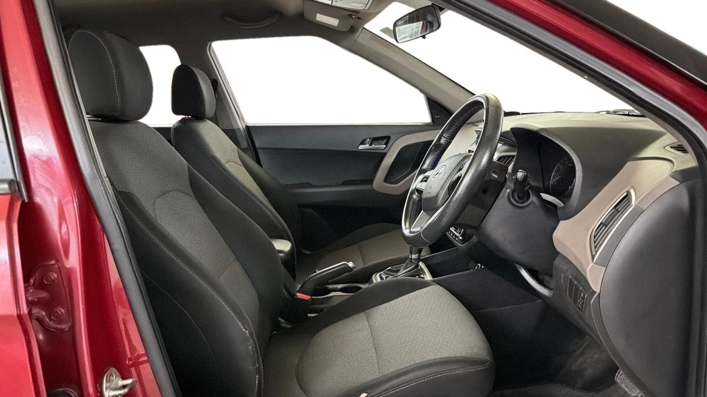 2017 Hyundai Creta SX PLUS AT 1.6 PETROL, Petrol, Automatic, 57,638 km, Right Side Front Door Cabin