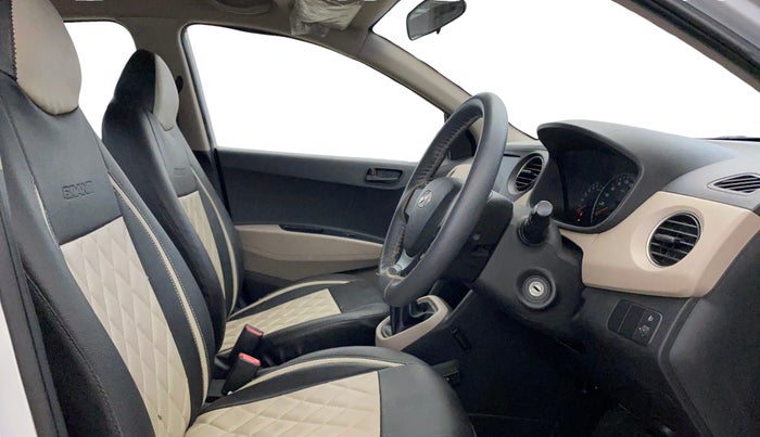 2015 Hyundai Grand i10 MAGNA 1.2 KAPPA VTVT, Petrol, Manual, 12,969 km, Right Side Front Door Cabin