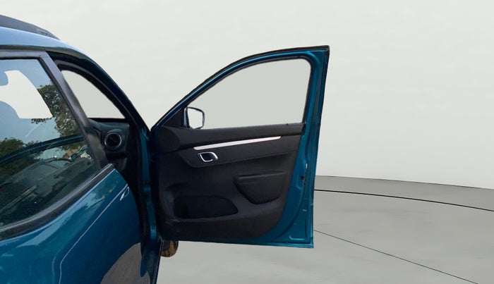 2022 Renault Kwid CLIMBER MT 1.0, Petrol, Manual, 90,449 km, RHS Front Door