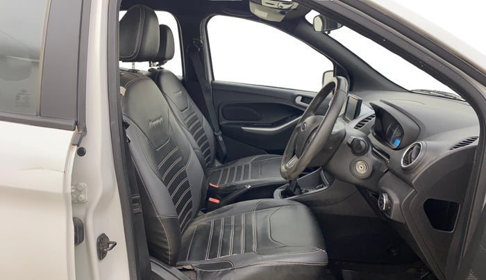 2018 Ford FREESTYLE TREND 1.2 PETROL, Petrol, Manual, 74,772 km, Right Side Front Door Cabin