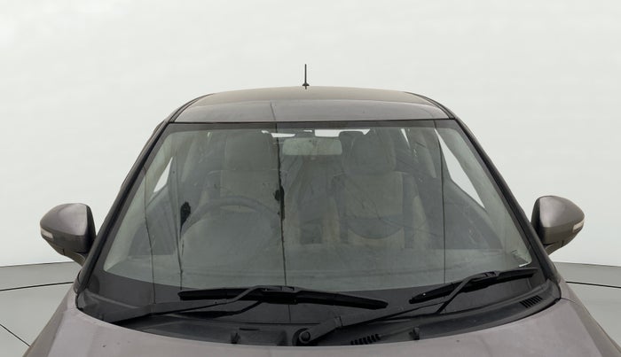 2013 Maruti Swift ZXI, Petrol, Manual, 1,30,139 km, Front Windshield