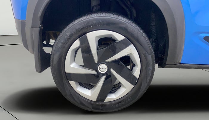 2021 Renault Kiger RXT MT, Petrol, Manual, 29,497 km, Right Rear Wheel