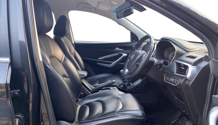 2021 MG HECTOR SMART HYBRID 1.5 PETROL, Petrol, Manual, 42,729 km, Right Side Front Door Cabin