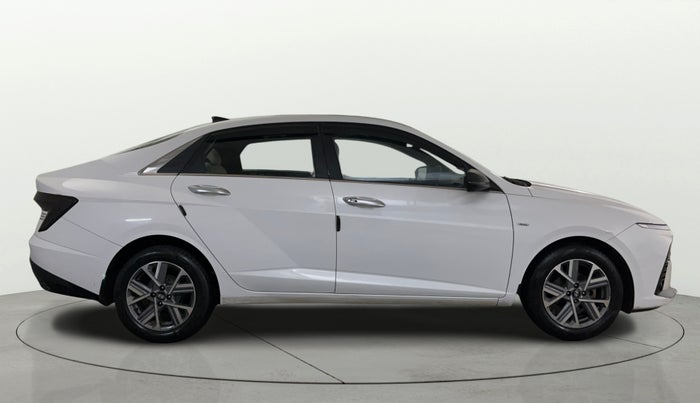 2023 Hyundai Verna SX(O) 1.5 MPI IVT , Petrol, Automatic, 37,010 km, Right Side View