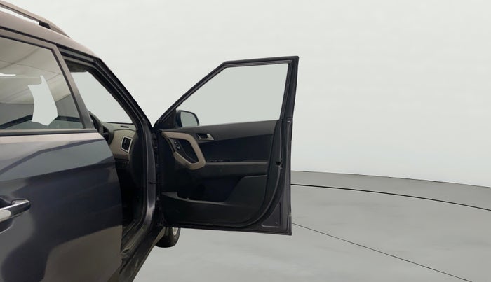 2017 Hyundai Creta SX PLUS 1.6 PETROL, Petrol, Manual, 53,575 km, RHS Front Door