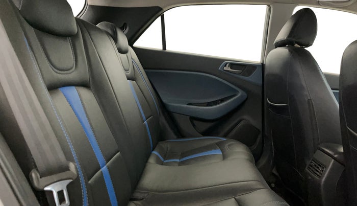2015 Hyundai i20 Active 1.2 S, Petrol, Manual, 60,409 km, Right Side Rear Door Cabin