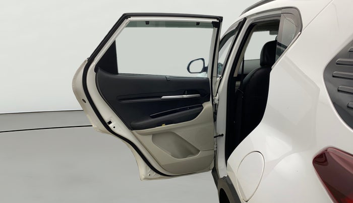 2022 KIA SONET HTX 1.0 IMT, Petrol, Manual, 35,032 km, LHS Rear Door