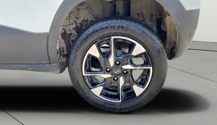 2021 Tata PUNCH CREATIVE  AMT, Petrol, Automatic, 1,00,394 km, Left Rear Wheel