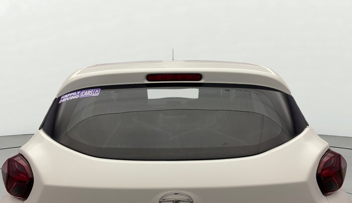 2022 Tata PUNCH ADVENTURE MT, Petrol, Manual, 31,956 km, Rear Windshield