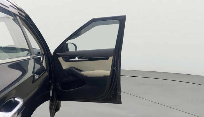 2022 KIA SELTOS HTX 1.5 PETROL, Petrol, Manual, 37,145 km, RHS Front Door