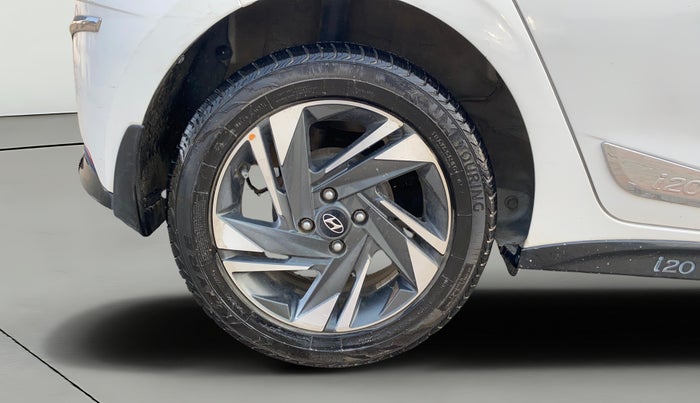 2020 Hyundai NEW I20 ASTA (O) 1.0 TURBO GDI DCT, Petrol, Automatic, 49,434 km, Right Rear Wheel