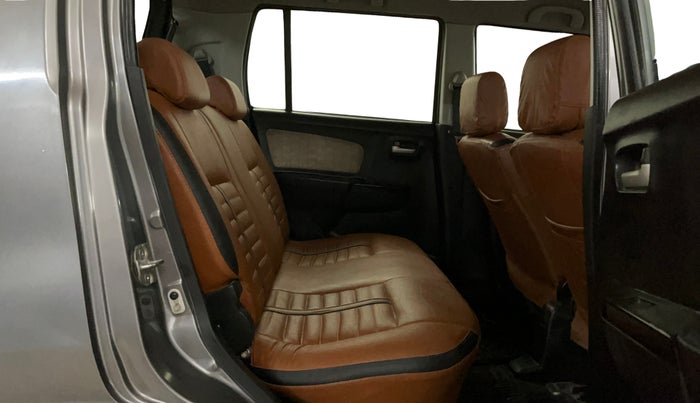 2018 Maruti Wagon R 1.0 VXI, Petrol, Manual, 41,098 km, Right Side Rear Door Cabin